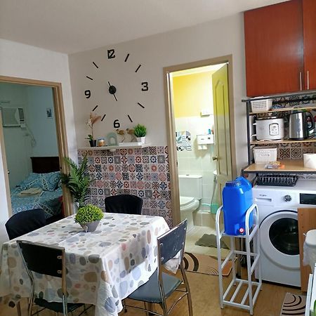 Hotel 2 BR Sorrento Oasis Pasig City Esterno foto