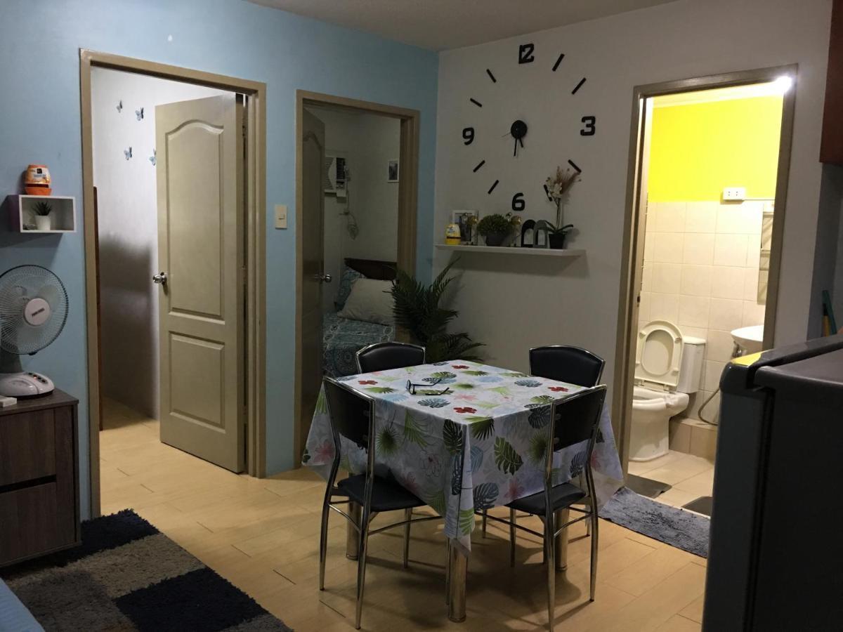 Hotel 2 BR Sorrento Oasis Pasig City Esterno foto