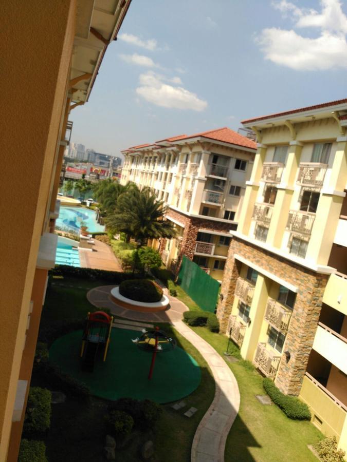 Hotel 2 BR Sorrento Oasis Pasig City Esterno foto